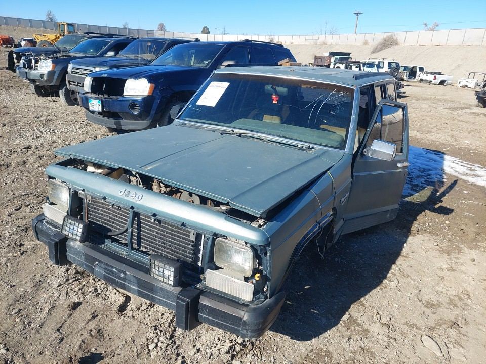 1992 Jeep Cherokee XJ 4.0L Manual Transmission Green, photo 1 of 6