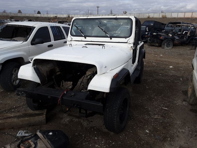 1992 Jeep Wrangler YJ White
