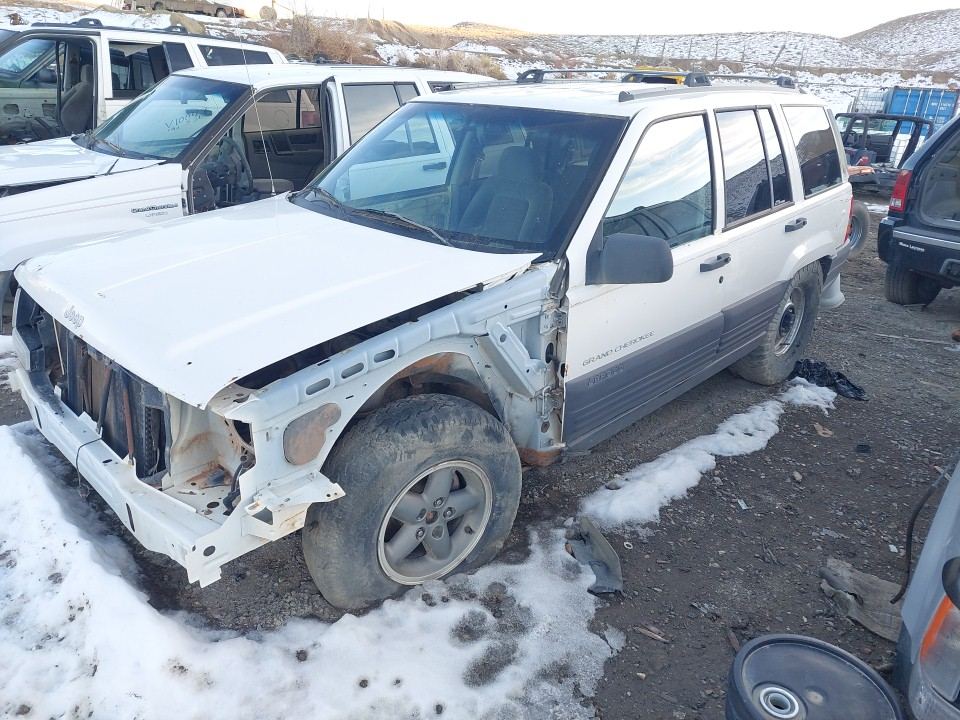 1996 Jeep Grand Cherokee ZJ 5.2L Automatic White Laredo, photo 1 of 6
