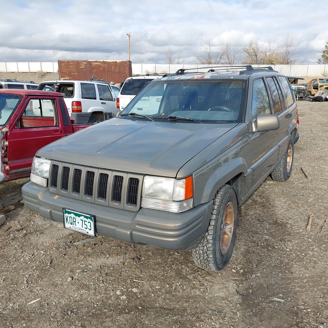 1996 Jeep Grand Cherokee ZJ Tan PJ7, photo 1 of 4