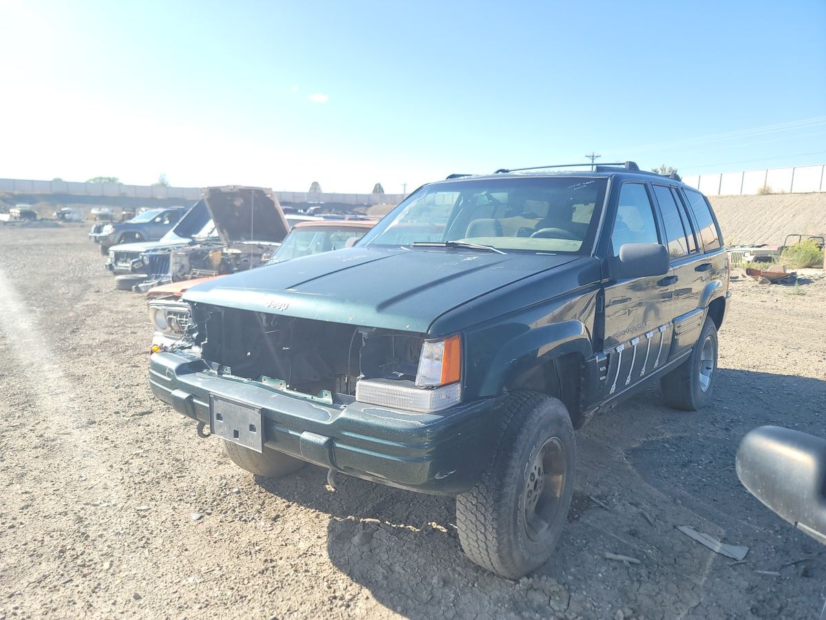 1998 Jeep Grand Cherokee ZJ, photo 1 of 9