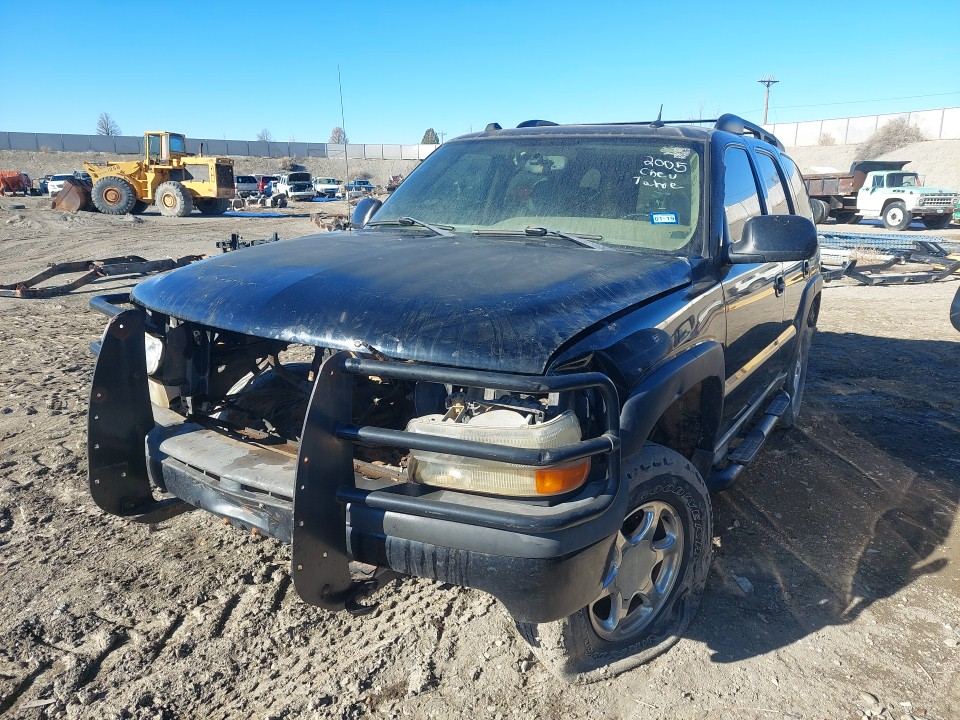 2005 Chevy Tahoe Z71 5.3L V8 Automatic 4x4, photo 1 of 6
